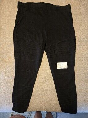 Torrid Size 3 Black Knit Stretch Leggings With Ribbing